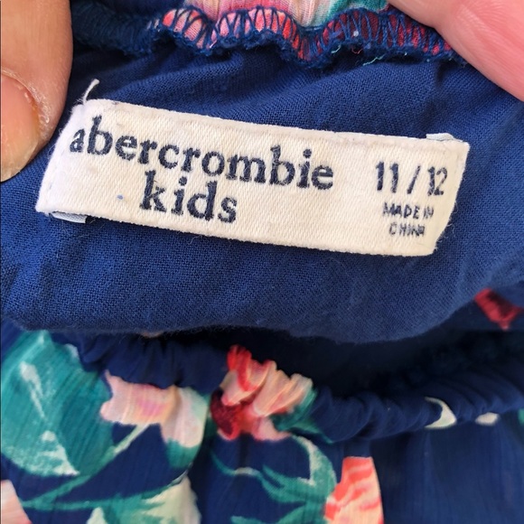 Abercrombie kids blue floral romper - Picture 9 of 9